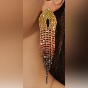 Earrings NWT Chandelier Drop Dangle Ombre Gold, Pink, Gray 4” Wedding Prom Gala